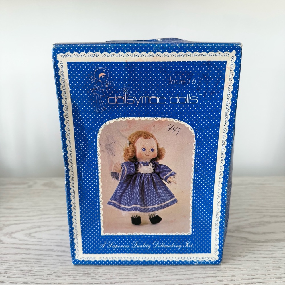 NIP Vintage 80’s Sunrise Daisy Mae Dolls Lacie 16” DollMaking Kit